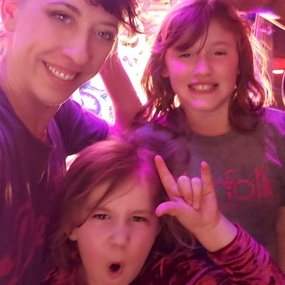 Meet Charity - Picture 3 of 8